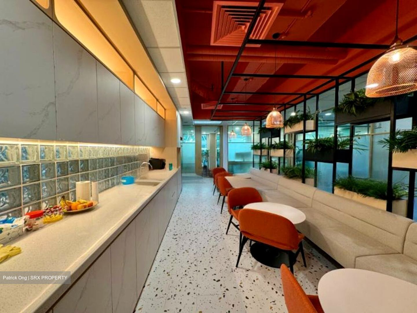 Oue Downtown (D1), Office #470080061